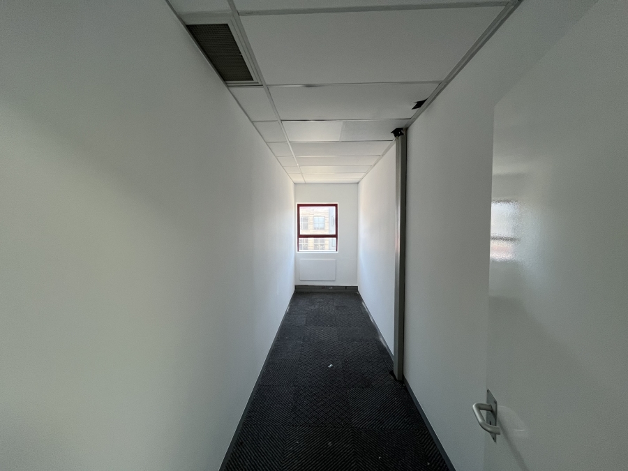 To Let commercial Property for Rent in Bo Oakdale Western Cape